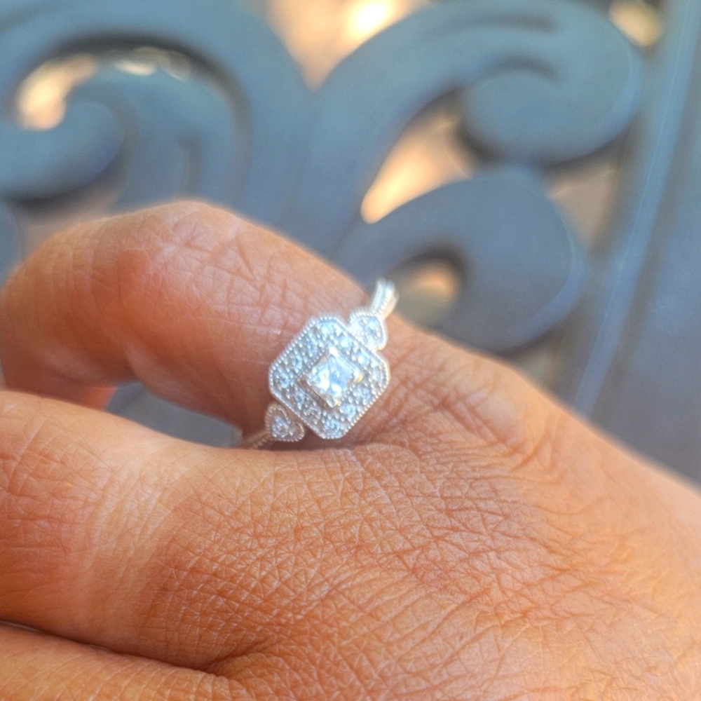Engagement or Promise ring